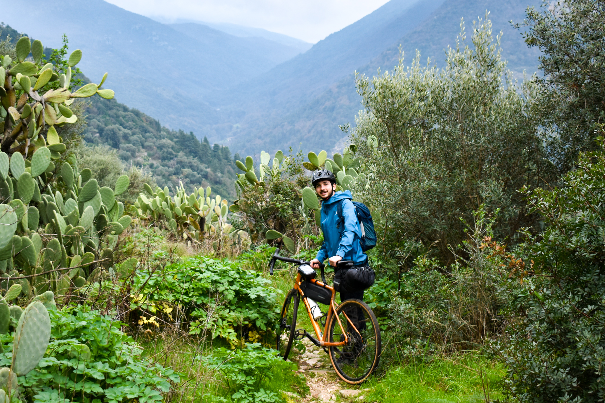 Vellteri-a-scalo-sermoneta-via-francigena-del-sud-3-tappa-2