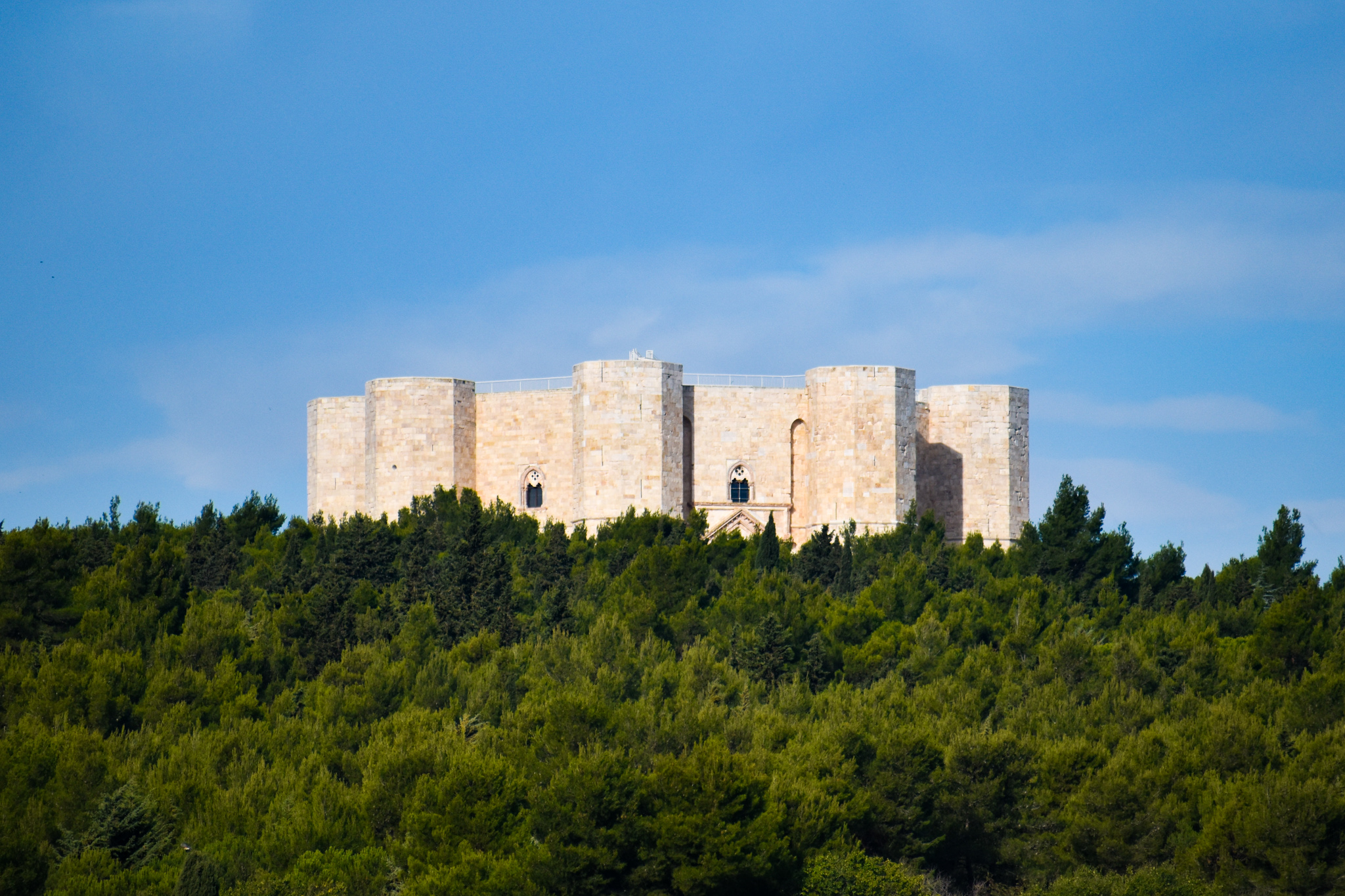 castel-del-monte-cassano-delle-murge-ciclovia-acquedotto-pugliese-tappa-5